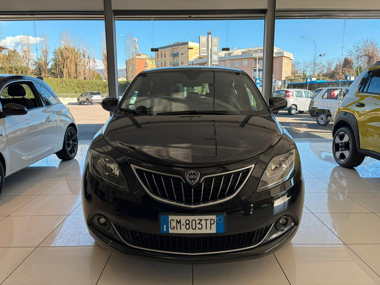 Lancia Ypsilon 1.0 FireFly 5 porte S&S Hybrid Gold