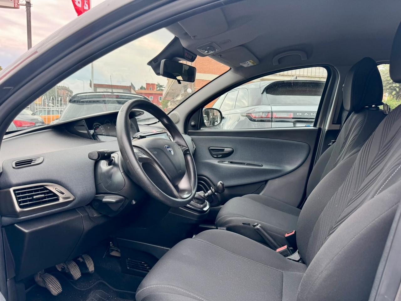 Lancia Ypsilon 1.0 FireFly GOLD NEOPATENTATI PREZZO REALE