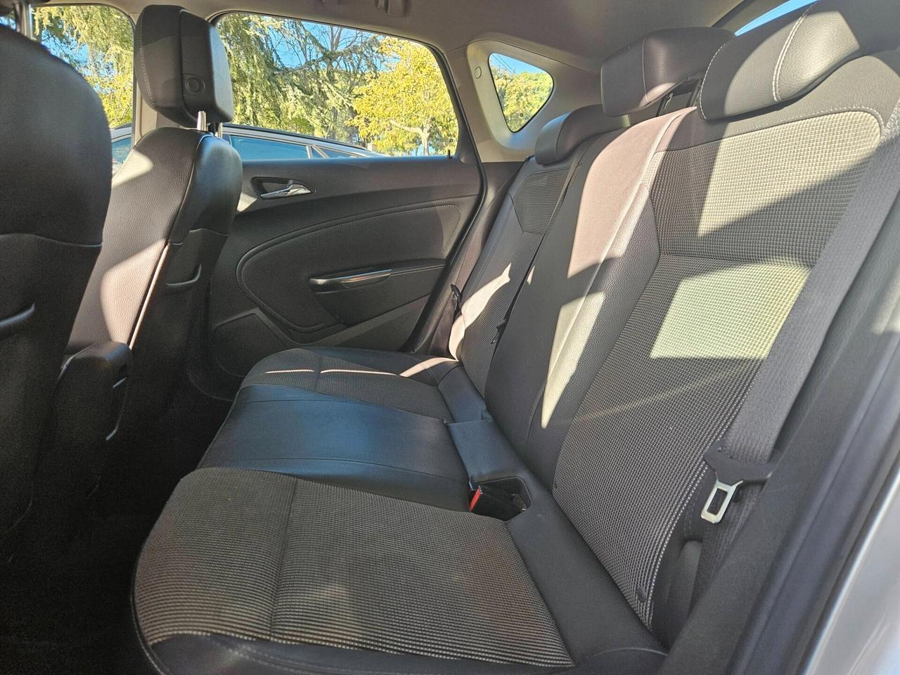 Opel Astra 1.7 CDTI 125CV 5 porte Cosmo