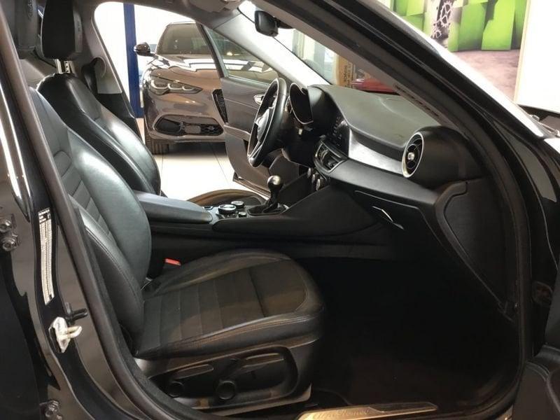 Alfa Romeo Giulia 2.2 Turbodiesel 150 CV Super MY16