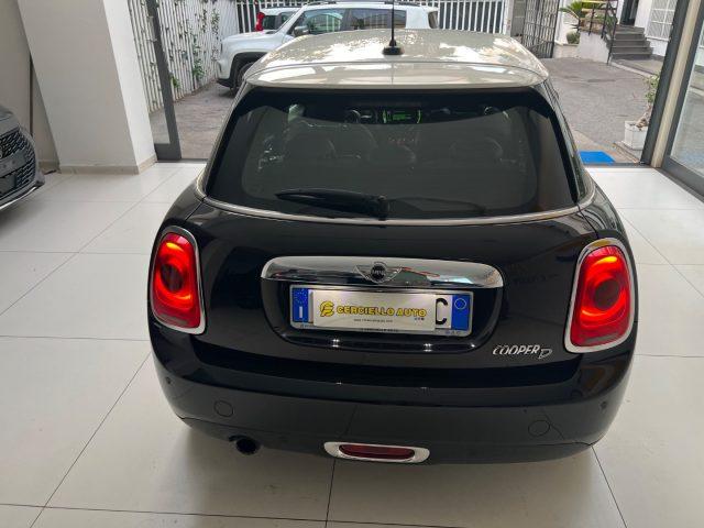 MINI Cooper D 1.5 Cooper Cmbio aut fari led D Hype 5p da?179,00
