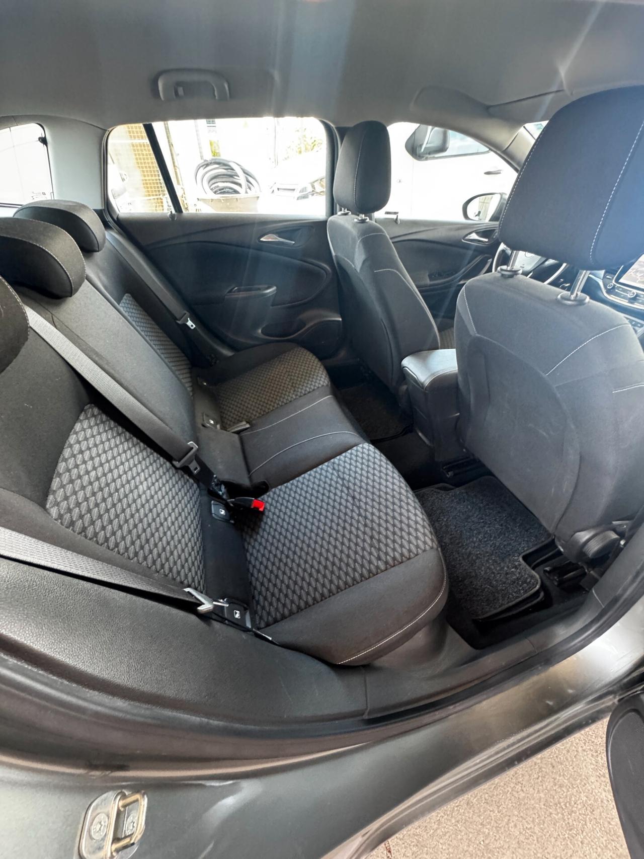 Opel Astra 1.6 CDTi 2016