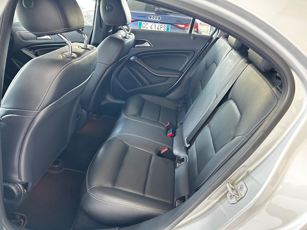 Mercedes A 180 1.6B x neopatentati 2016