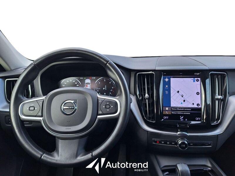 Volvo XC60 B4 197+14 CV AWD Automatica NAVI LED Momentum Pro