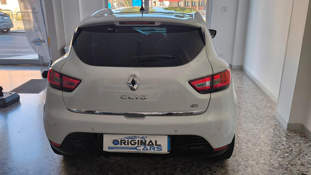 Renault Clio dCi 8V 75 CV Start&Stop 5 porte Energy Duel