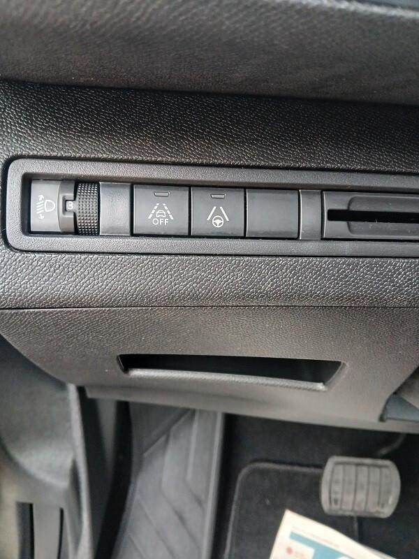 PEUGEOT 5008 1.5 BLUEHDi 130 CV EAT8 7 POSTI ALLURE PACK
