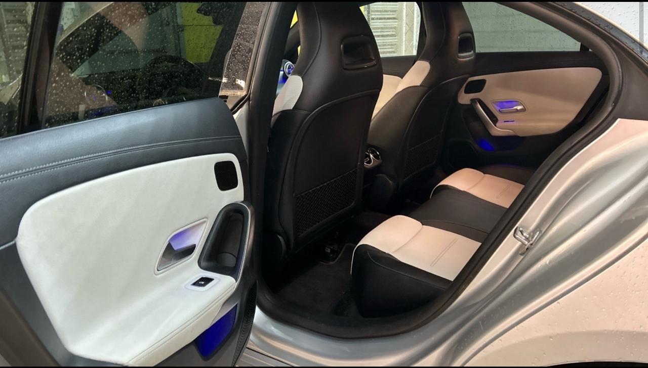 Mercedes-benz CLA 220 d Automatic 4Matic Premium AMG