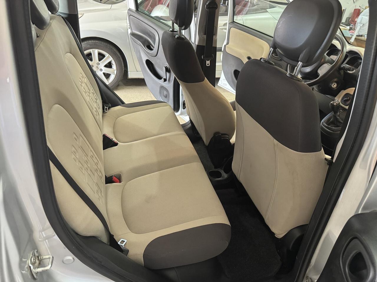 FIAT PANDA 1.3 MTJ LOUNGE 75 cv.