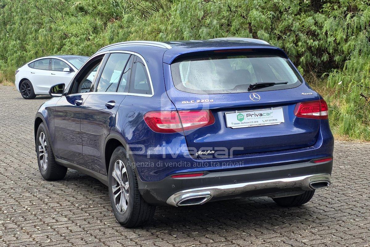 MERCEDES GLC 220 d 4Matic Business