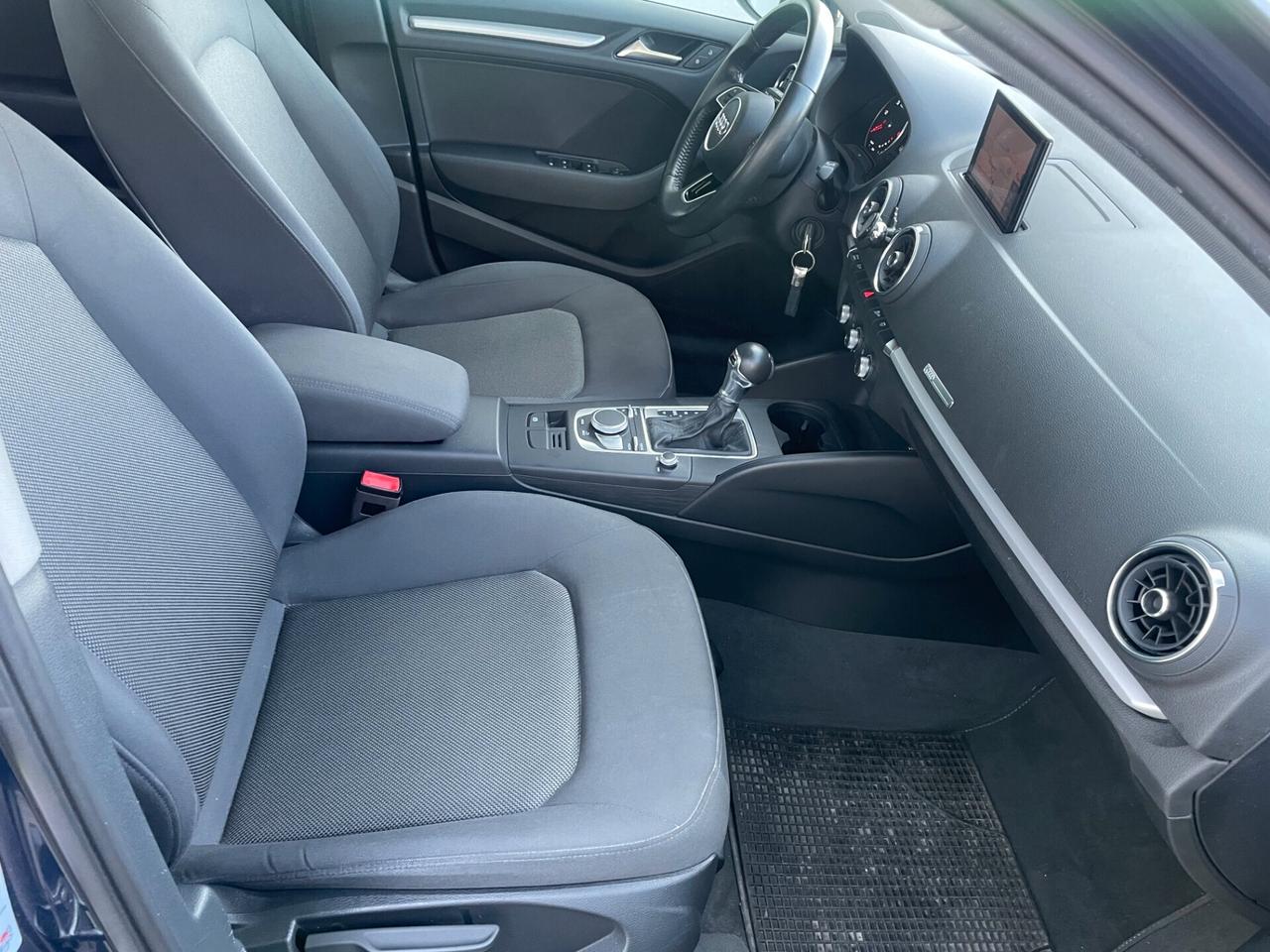 Audi A3 1.6 TDI 116 CV S tronic Business