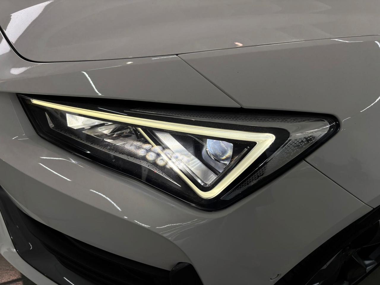 Cupra Leon 1.5 Hybrid 150 CV DSG