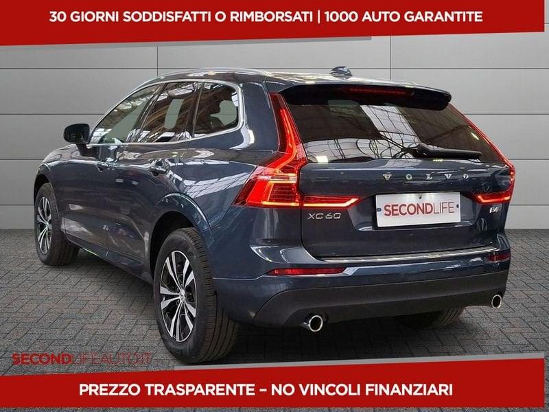 Volvo XC60 2.0 b4 Momentum Pro awd auto