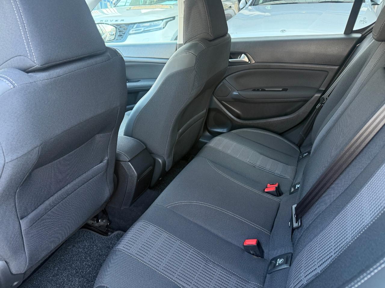 Peugeot 308 5p 1.2 Allure Pack s