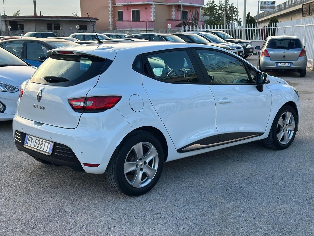 Renault Clio 2020 15 Diesel 75Cv Business PERFETTA