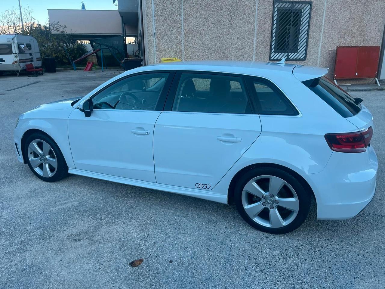 A3 2.0 TDI 1184 CV clean diesel quattro S tronic edition berlina