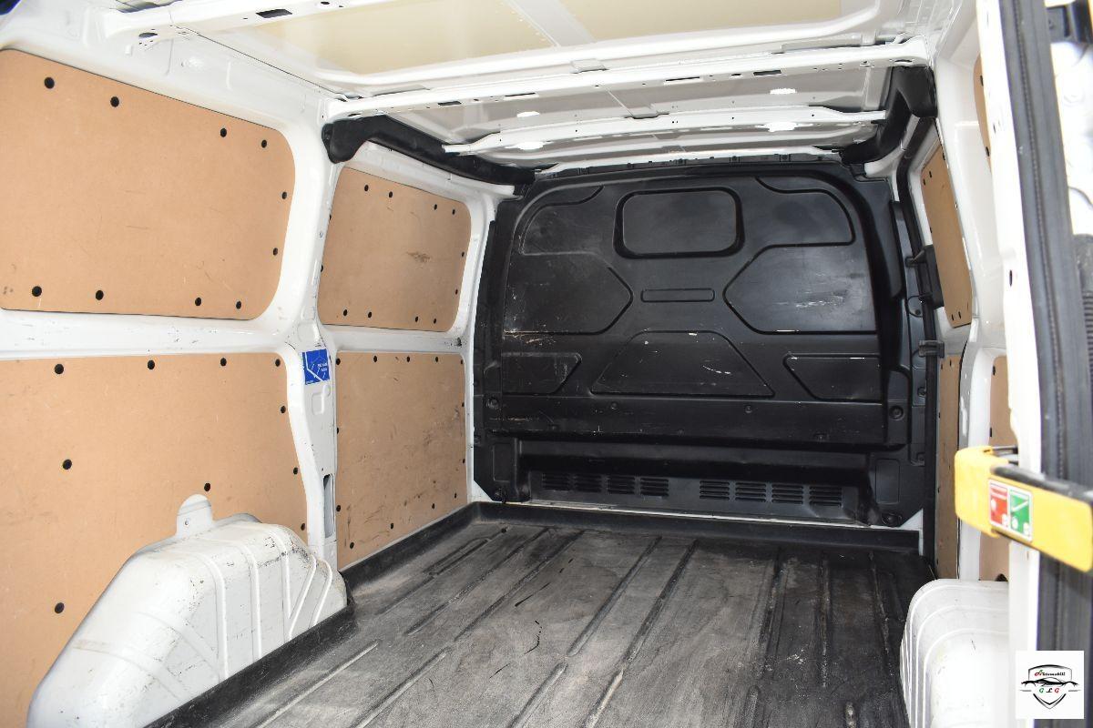 FORD TRANIT CUSTOM 170 CV L1 H1 HYBRID