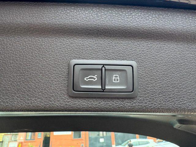 AUDI Q3 SPB 35 TFSI S tronic Business Plus
