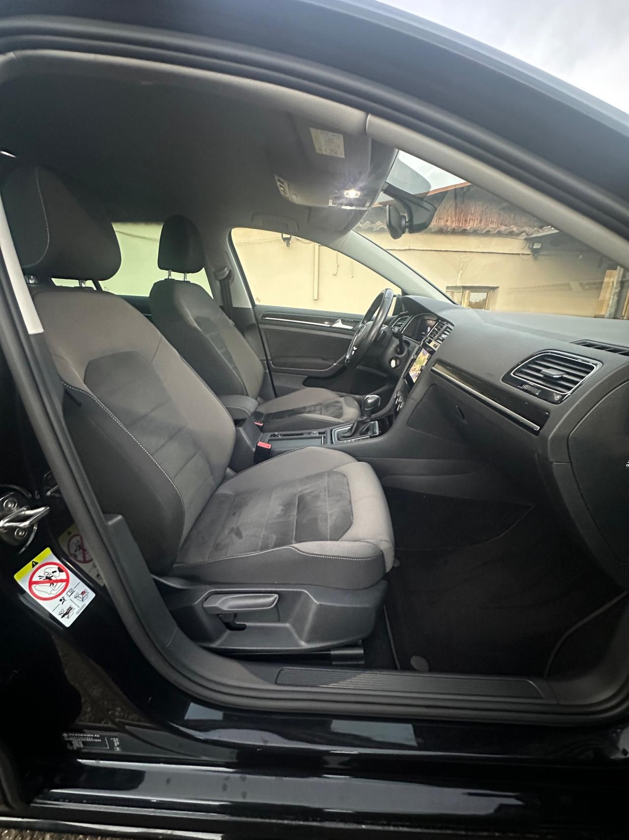 Volkswagen Golf 2.0 TDI DSG 5p. Executive BlueMotion Technology