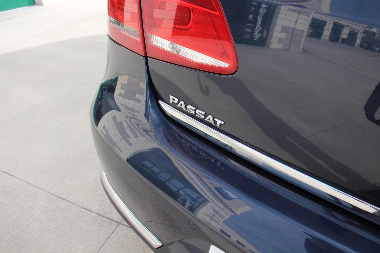 Volkswagen Passat 2.0 TDI Highline BMT (KW 103 - CV 140 Neopatentati)