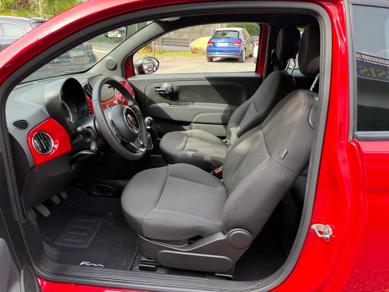 Fiat 500 1.0 Hybrid Red 20000 KM