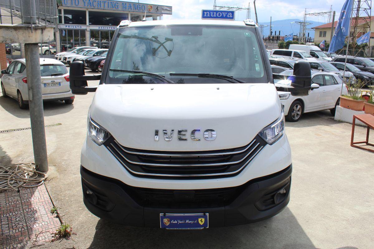 IVECO Daily 40-180 Hi-Matic Carroattrezzi