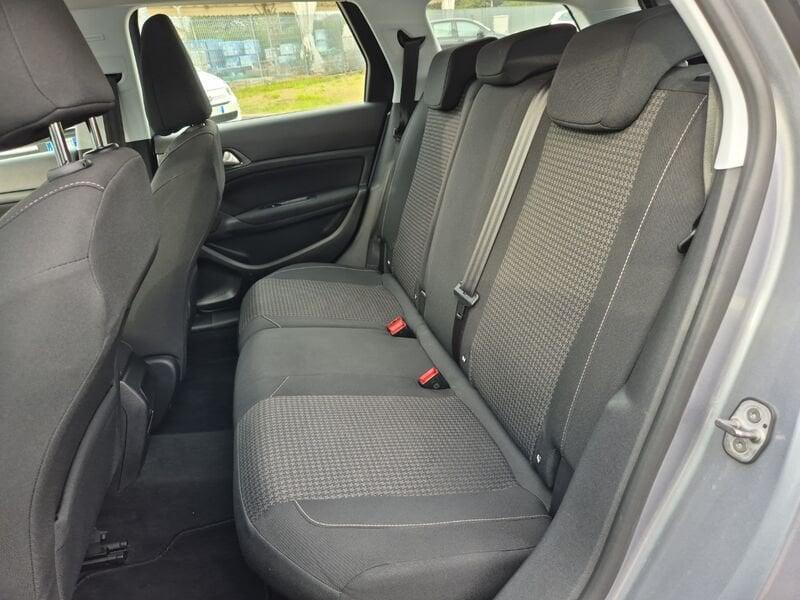 Peugeot 308 308 BlueHDi 100 S&S SW Active