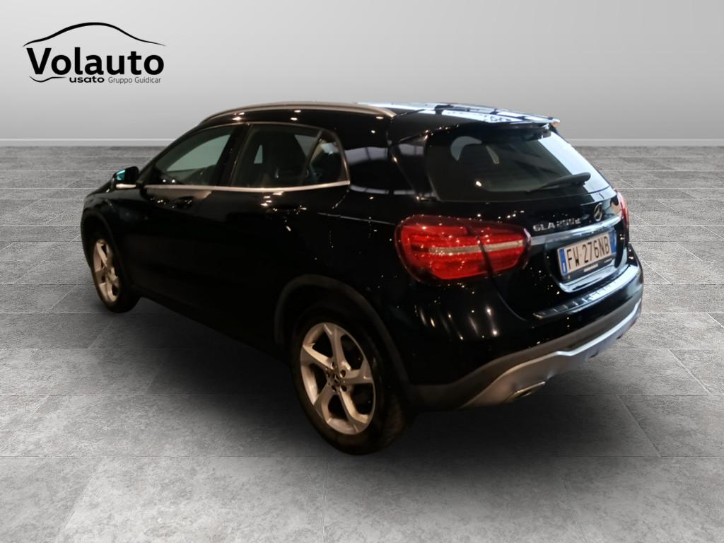 Mercedes-Benz GLA-X156 2017 - GLA 200 d Sport auto