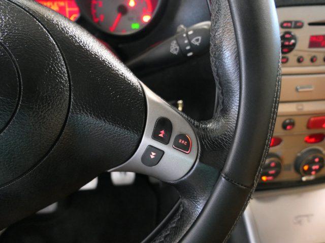 ALFA ROMEO GT 2.0 JTS 16V Distinctive
