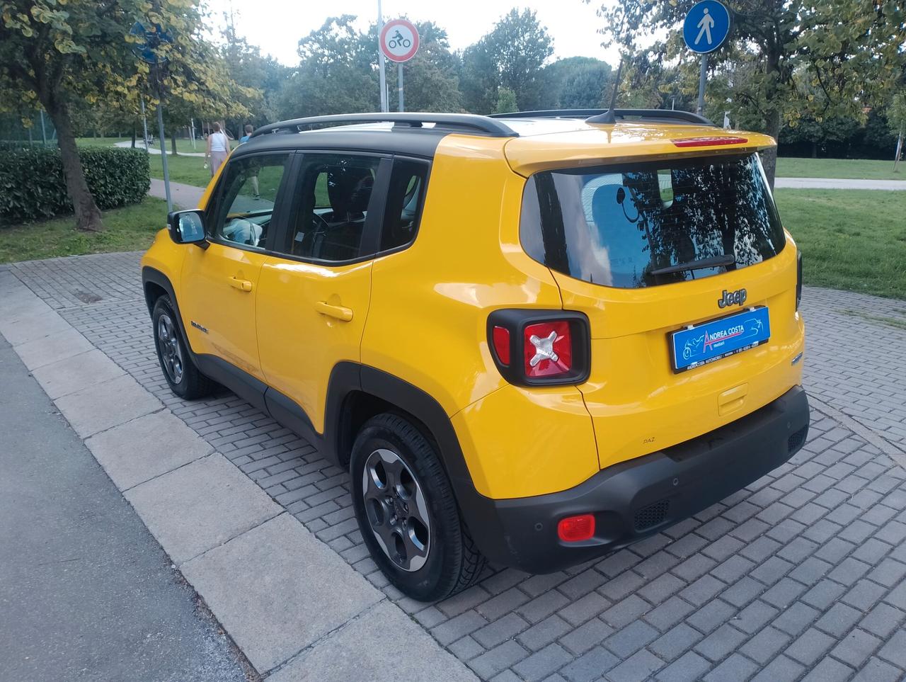 Jeep Renegade 1.6 Mjt 120 CV Longitude