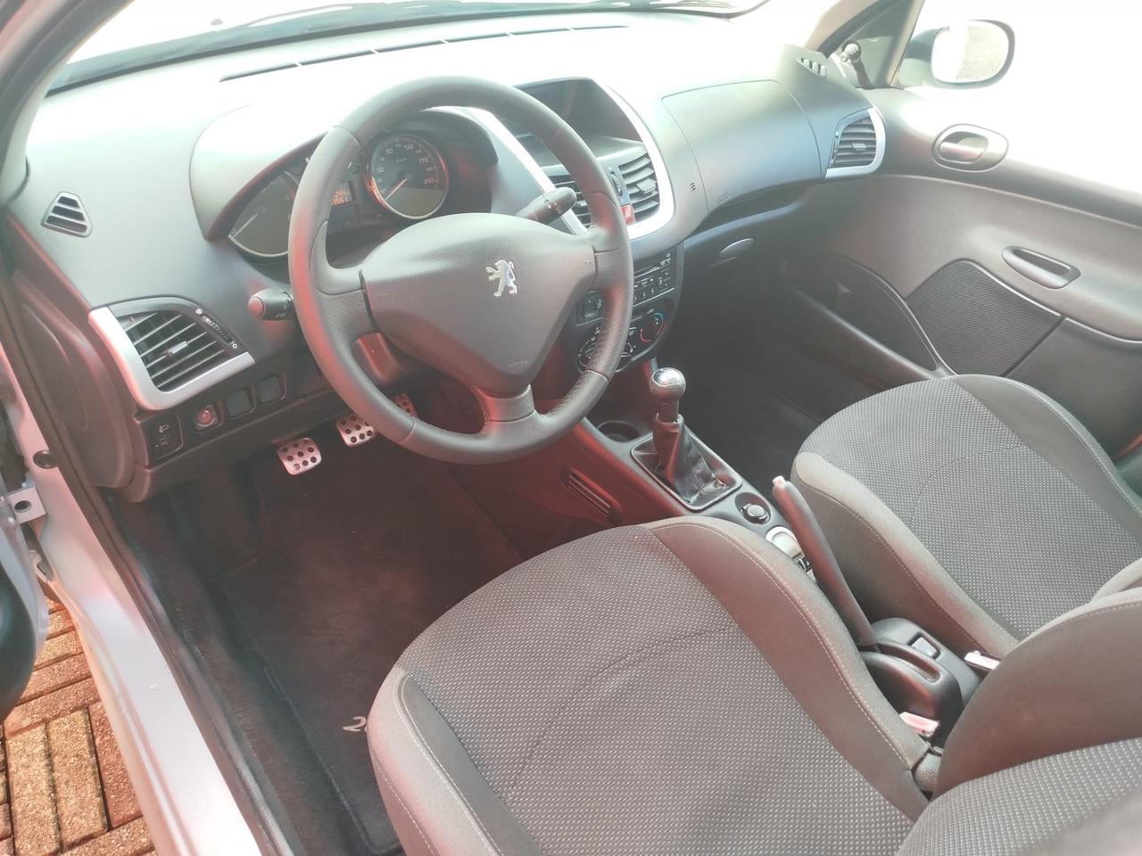 Peugeot 206 Plus 1.4 HDi 70CV 5p. Energie
