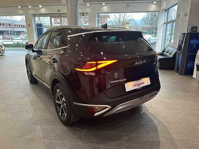 Kia Sportage 1.6 STYLE FULL-HYBRID automatica * KM 0*