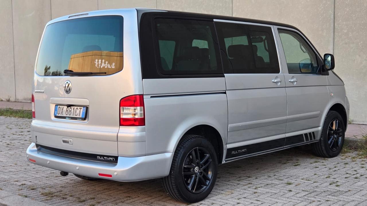 Volkswagen Transporter Caravelle 2.5 TDI/174CV 4mot. highline