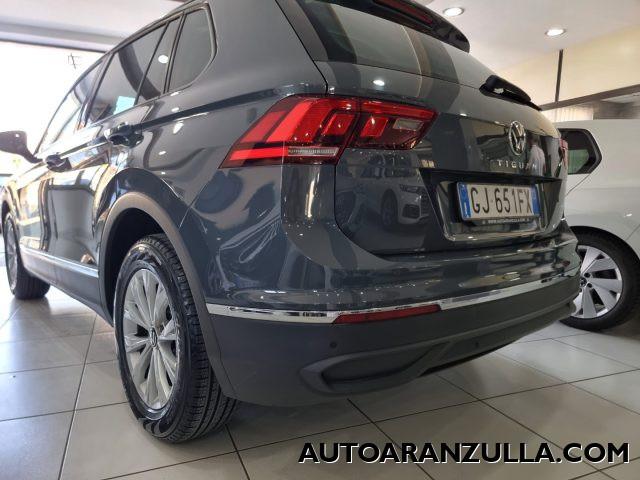 VOLKSWAGEN Tiguan NEW 2.0 TDI 150CV SCR DSG Life - Fari a Led