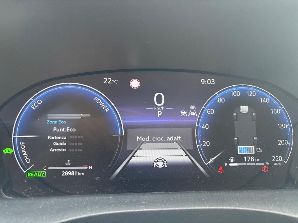 Toyota Yaris 1.5h 130 Lounge
