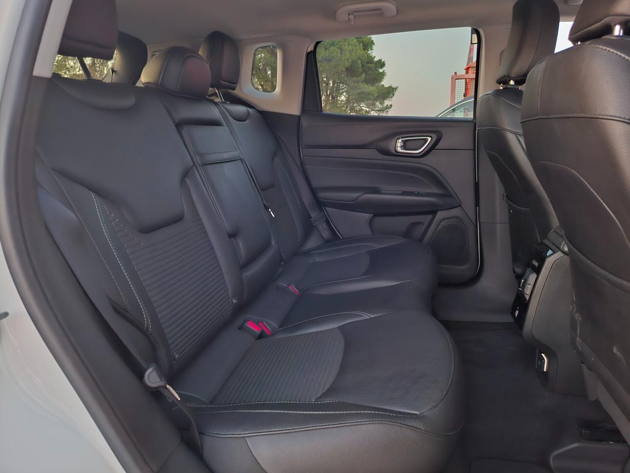 NEW JEEP COMPASS 1.6 Mtj 130cv-NAVY-PELLE-LED