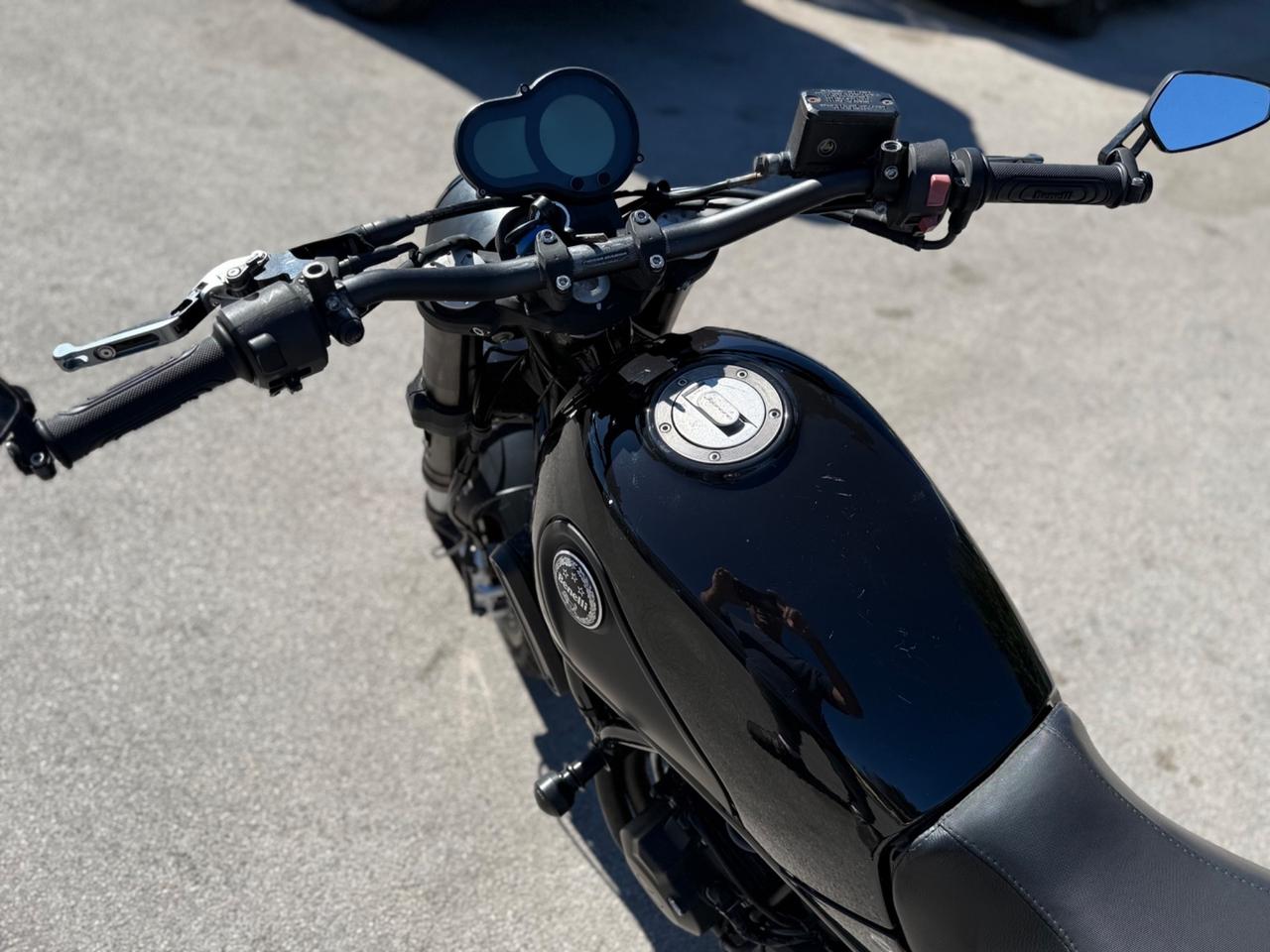 Benelli Leoncino 500