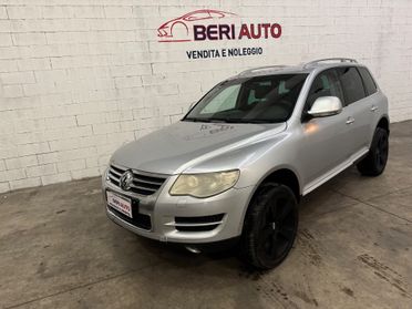 Volkswagen Touareg V6 TDI allestimento Dakar
