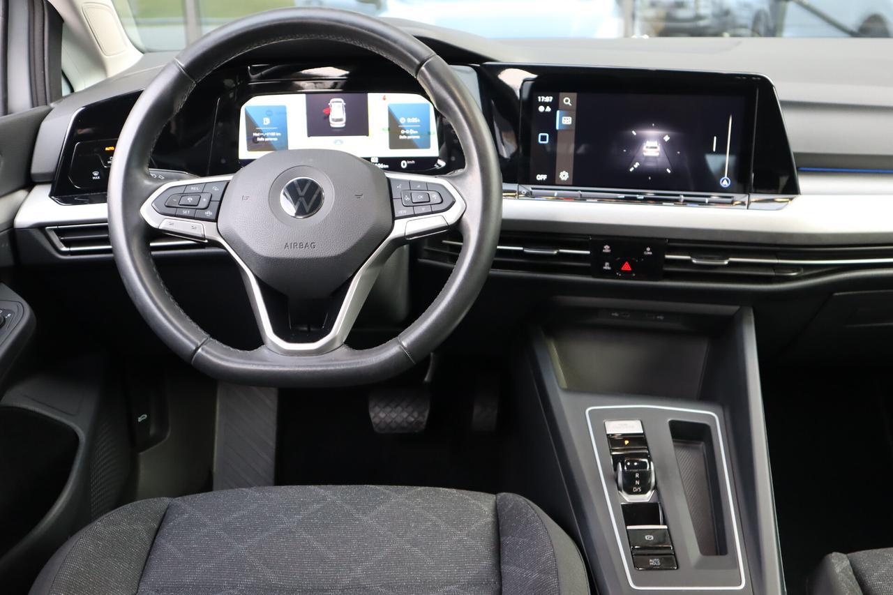 Volkswagen Golf Variant 2.0 TDI 150 CV Life NAVI LED ACC