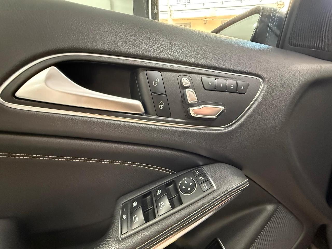 Mercedes-benz GLA 200 d AUTOMATIC PREMIUM NIGHT ED
