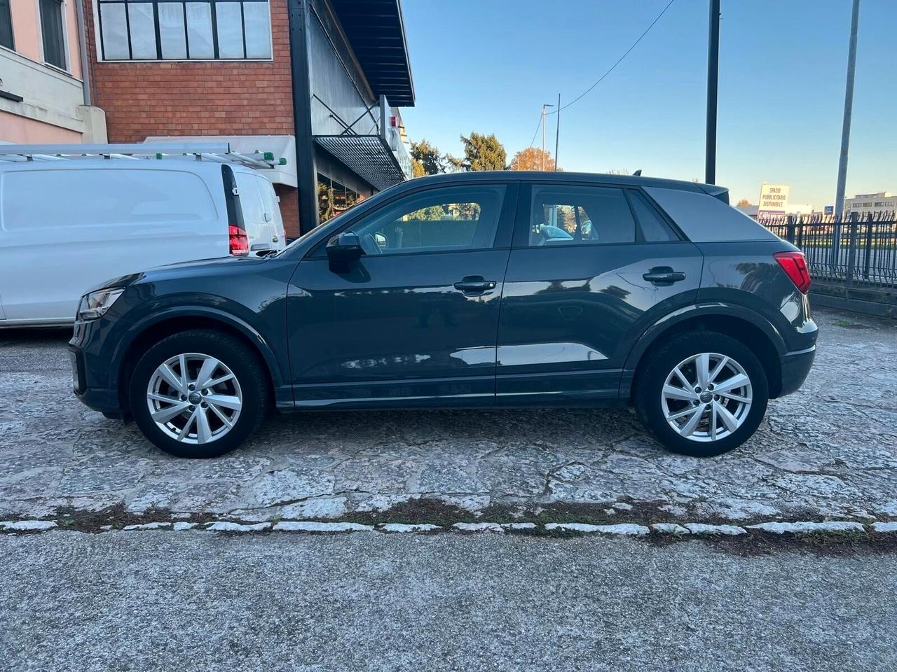 Audi Q2 30 TDI Admired