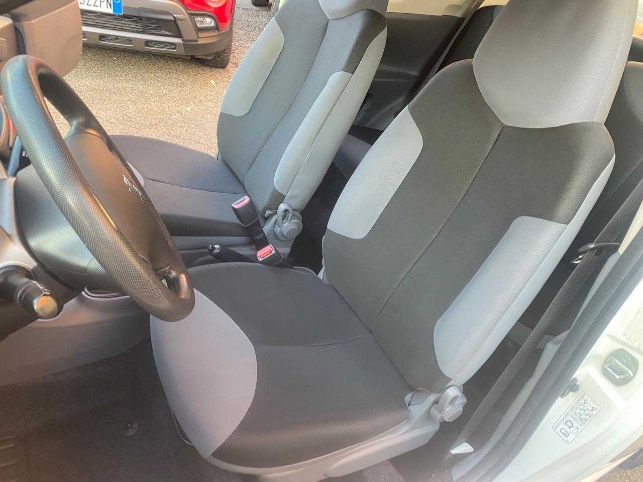 Peugeot 107 1.0 68CV 3p. Active NEOPATENTATI!!!