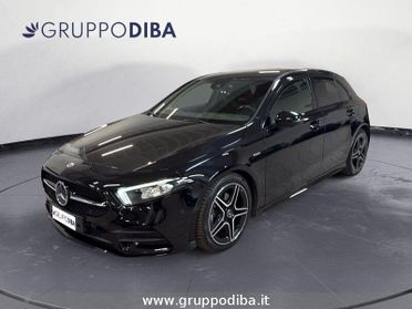 Mercedes-Benz Classe A - W177 2018 Diesel A 180 d Premium Night edition auto