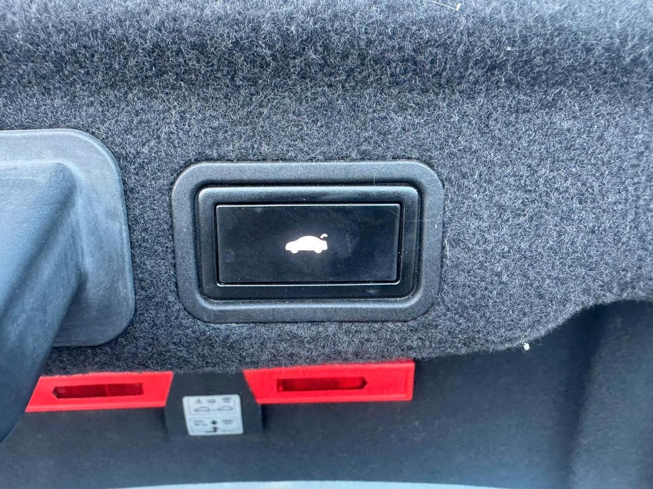 Audi A8 A8 3.0 V6 tdi quattro tiptronic Tetto Gancio