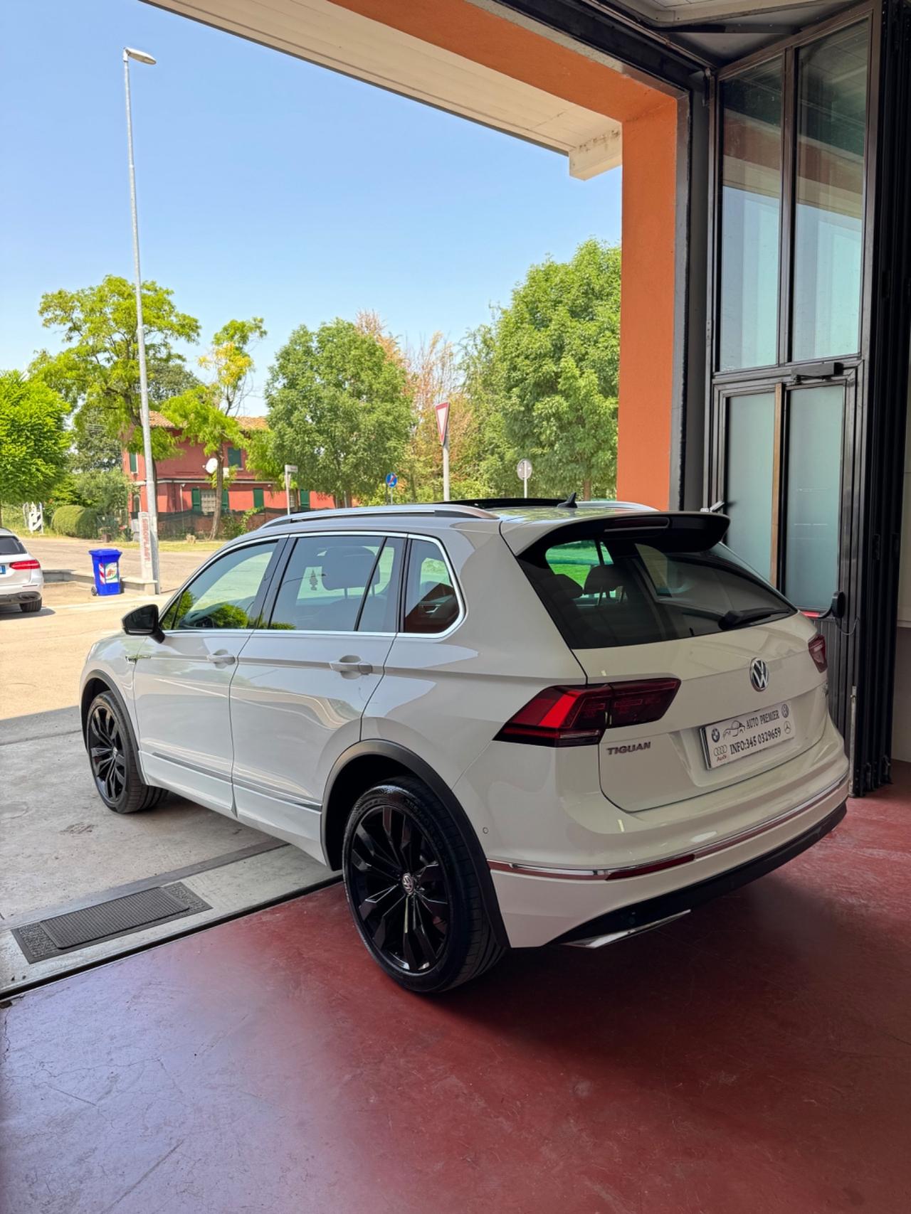 Volkswagen Tiguan R-line 2.0 BiTDI DSG 4MOTION