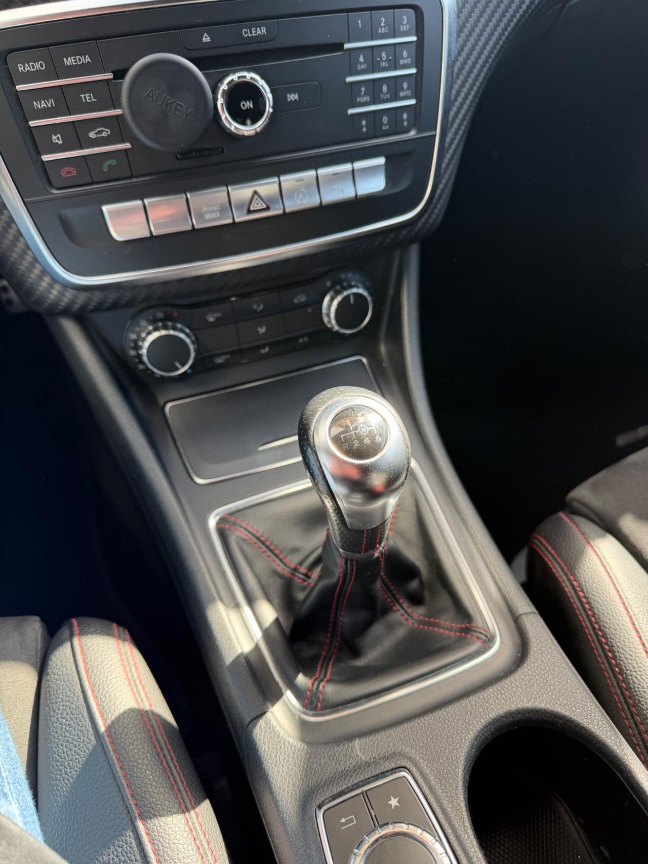 Mercedes-benz A 180 d Premium AMG 2017