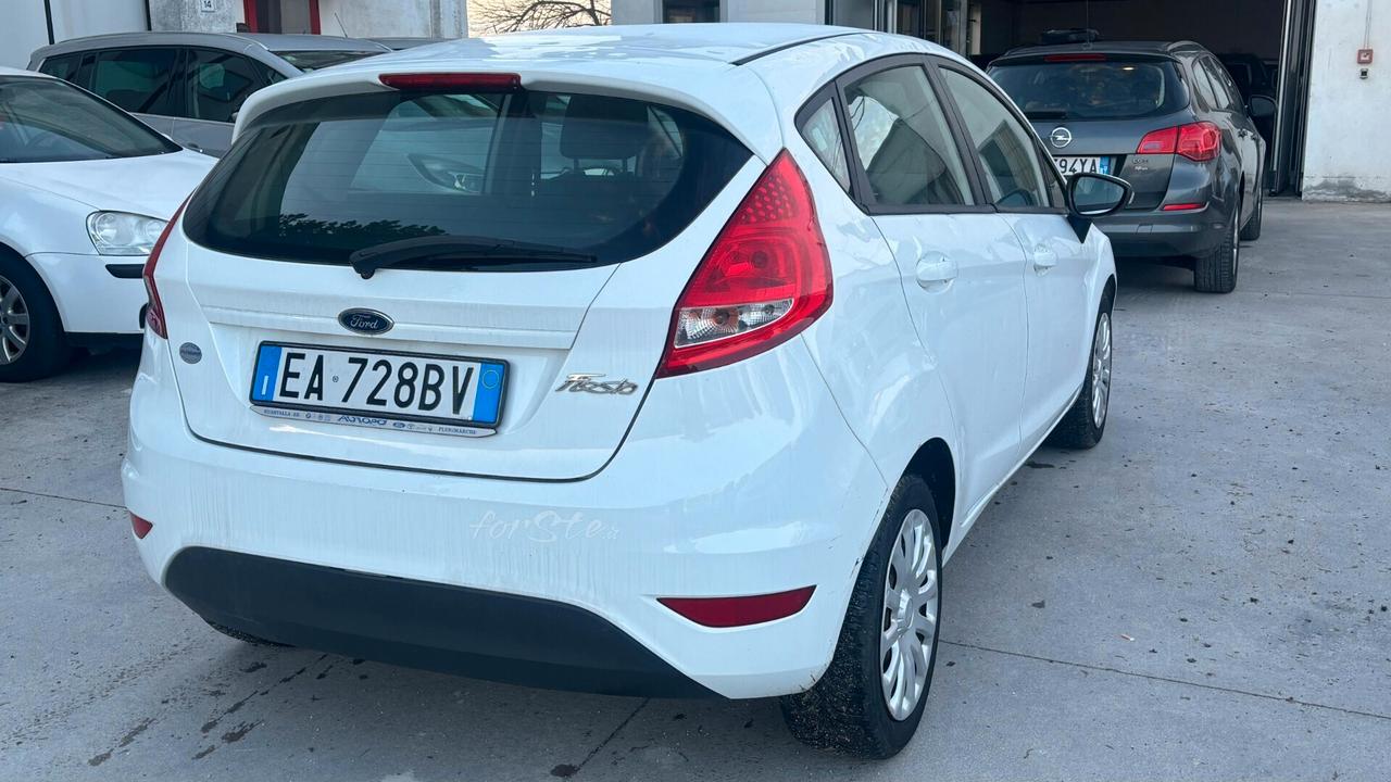 Ford Fiesta Fiesta 1.4 96CV aut. 5 porte. Manuale