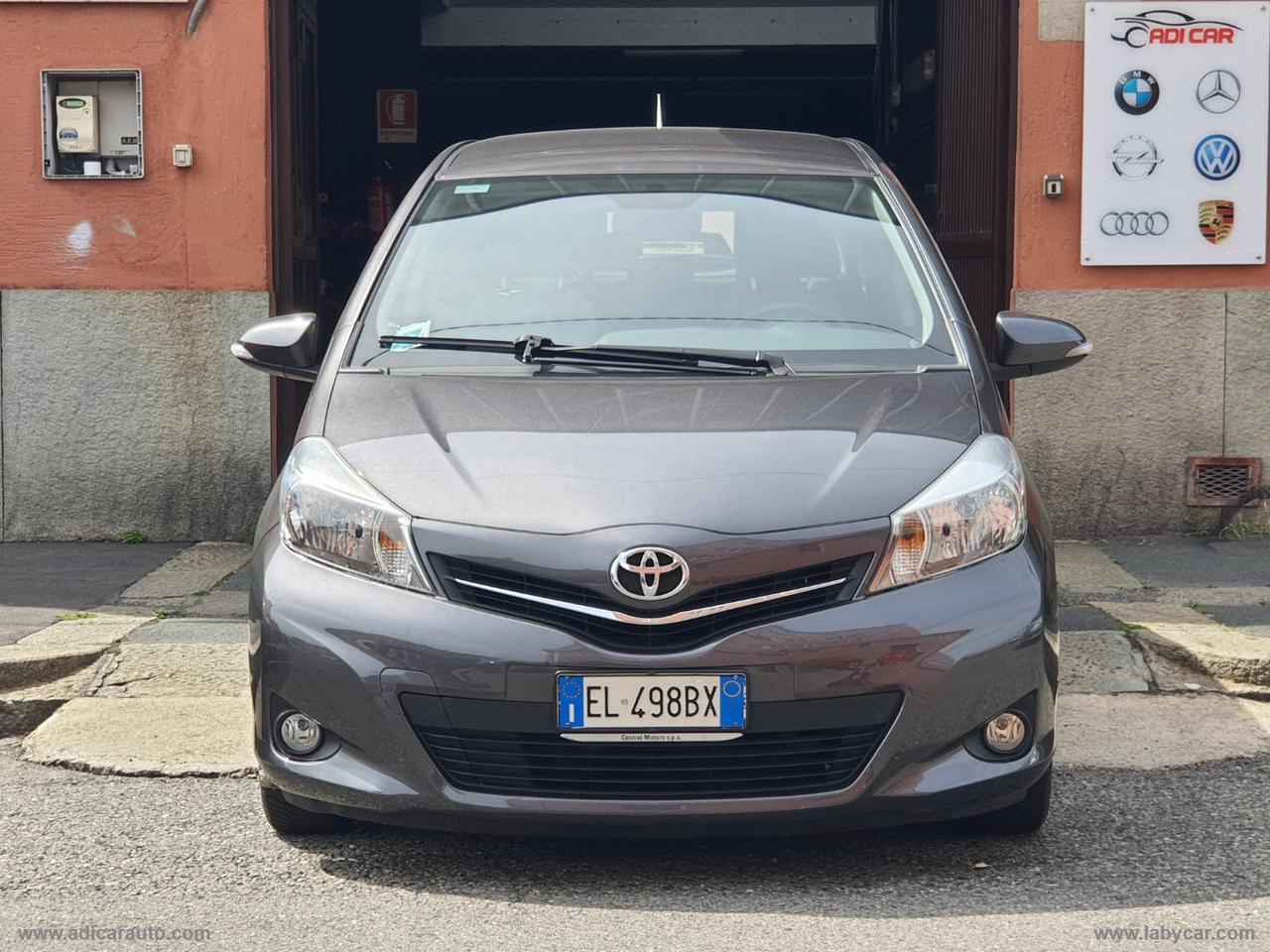 TOYOTA Yaris 1.0 5p.