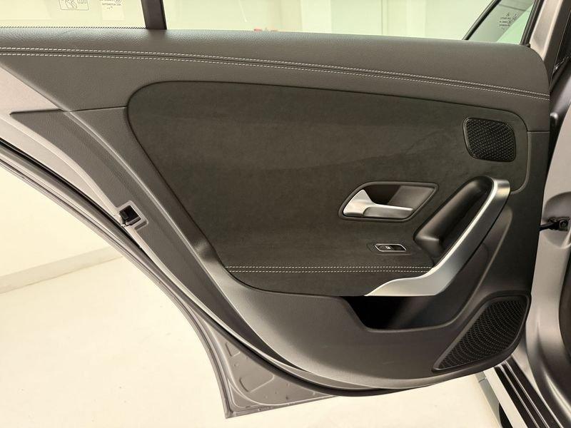 Mercedes-Benz Classe A A 250 e PHEV (Eq-Power) Premium auto AMG Plug-In
