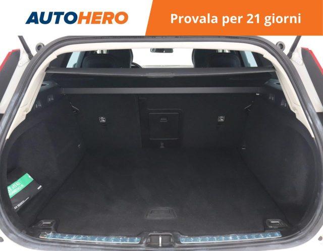 VOLVO V60 B4 (d) Geartronic Momentum Business