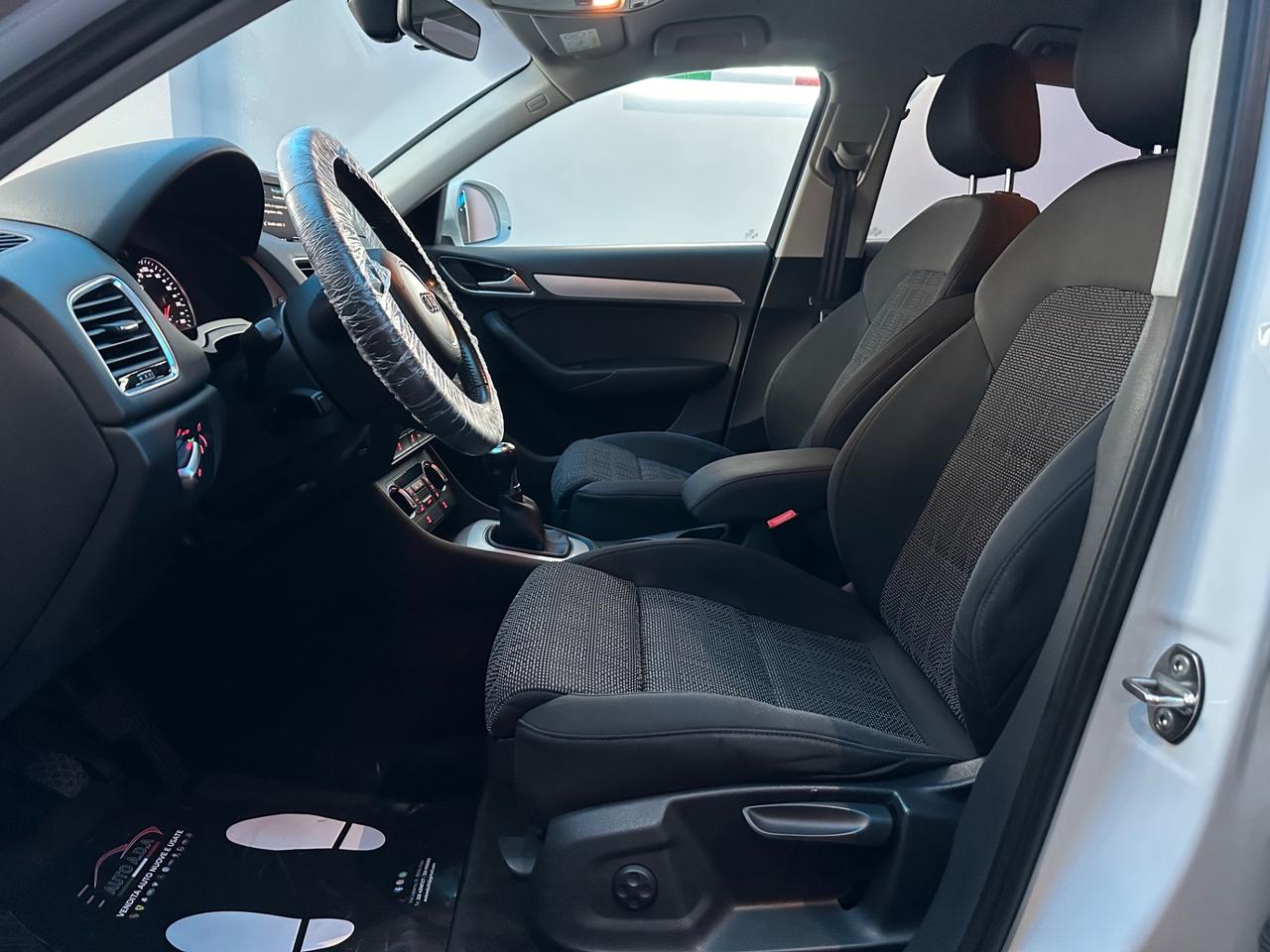 Audi Q3 2.0 TDI 150 CV Business